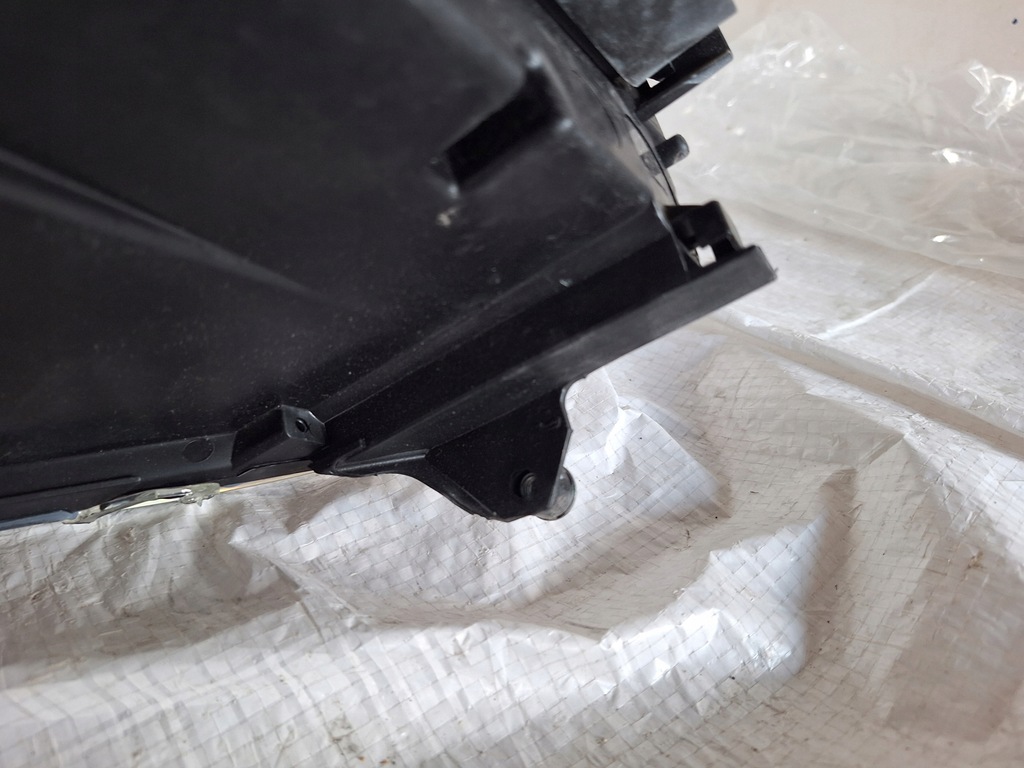 фото №9, Fiat panda ii 09-13 лампа передняя правая фара 51867675 nowa