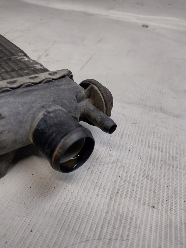 Радиатор воды mercedes w168 1,4b 82km Киев