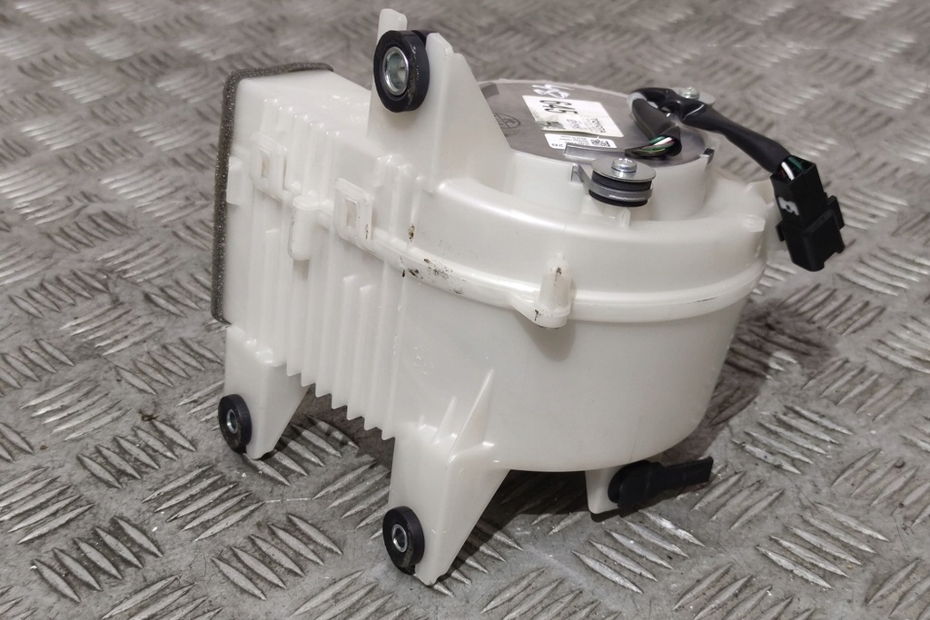 фото №6, Радіатор акумулятор lexus nx _z1_ g923048070 2.5l hybrid 114kw 2020