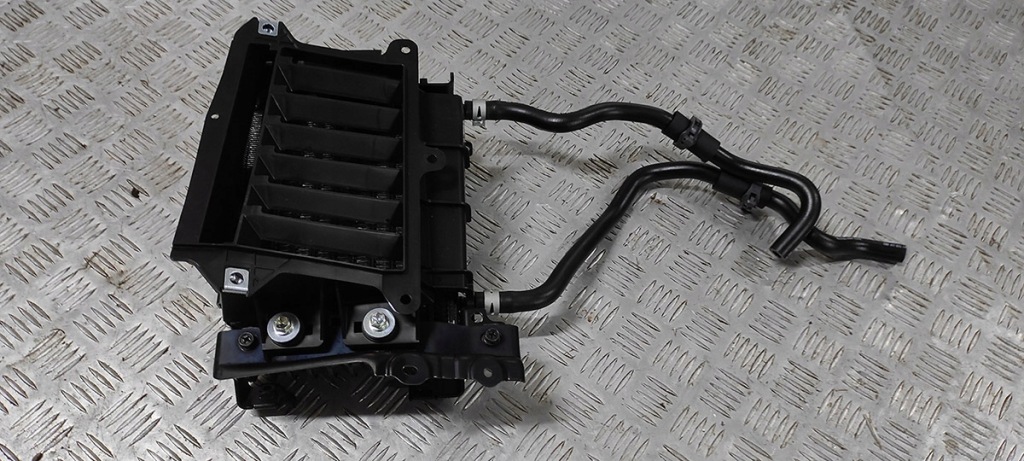 фото №1, Lexus rc f gsf радиатор масла двигателя кронштейн