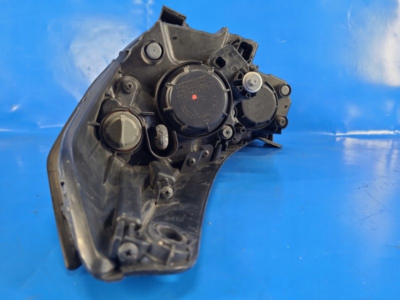 фото №7, Фара лампа права hyundai tucson lm 09-15- 92102-2s080