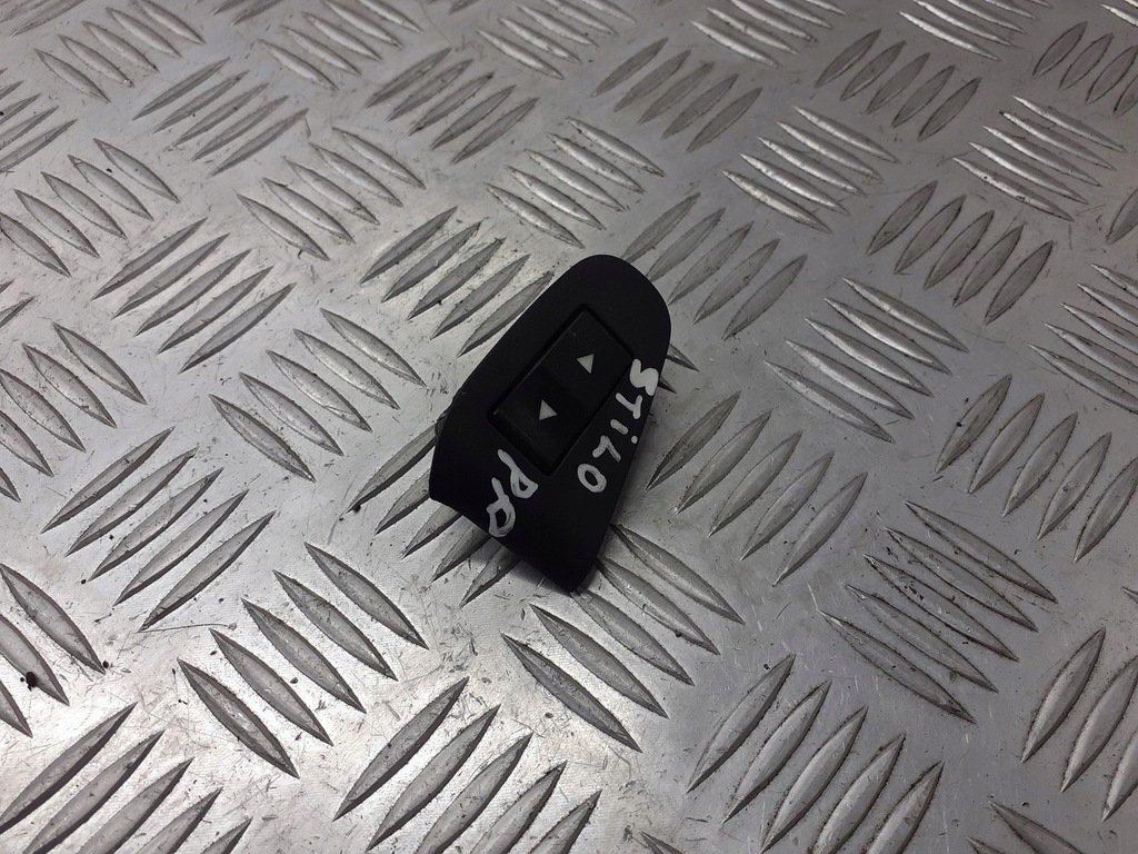 фото №1, Панель скло правий перед fiat stilo