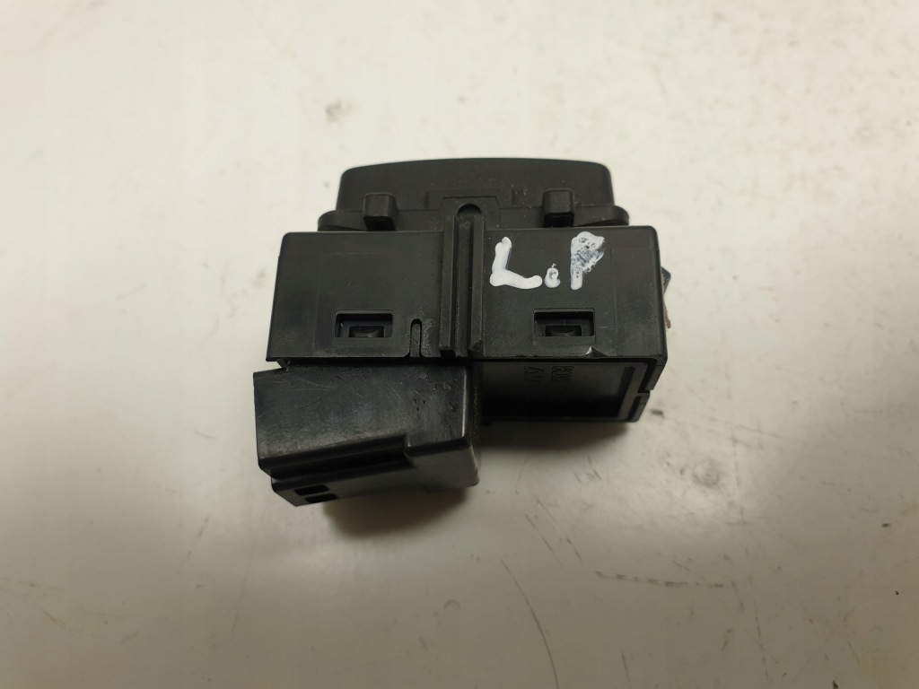 фото №1, Volvo v70 iii лампа підсвітка панелі 31403138