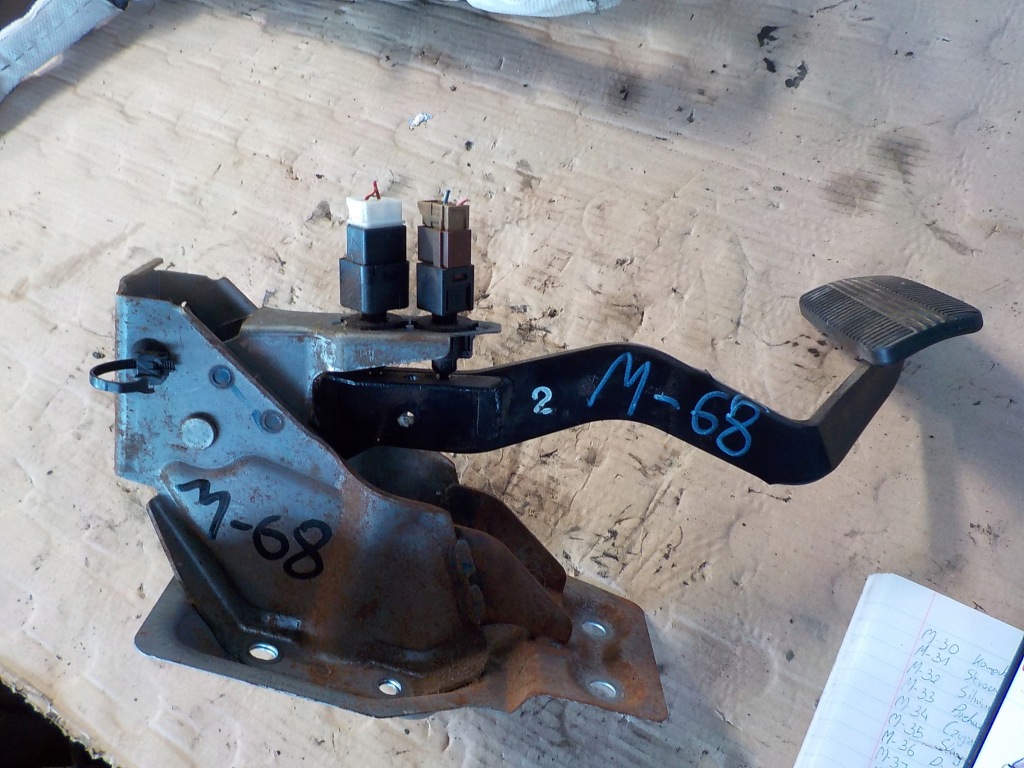 фото №1, Nissan murano z50 педаль гальма