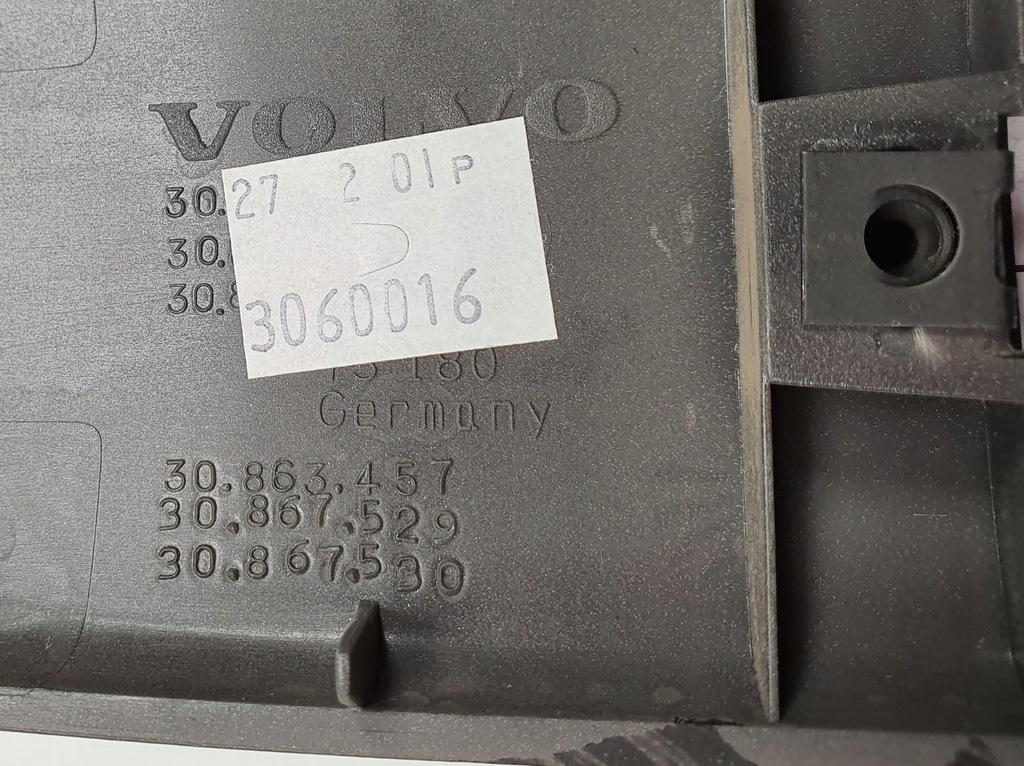 фото №6, Молдинг dekor замок бардачка volvo v70 s70 30824243