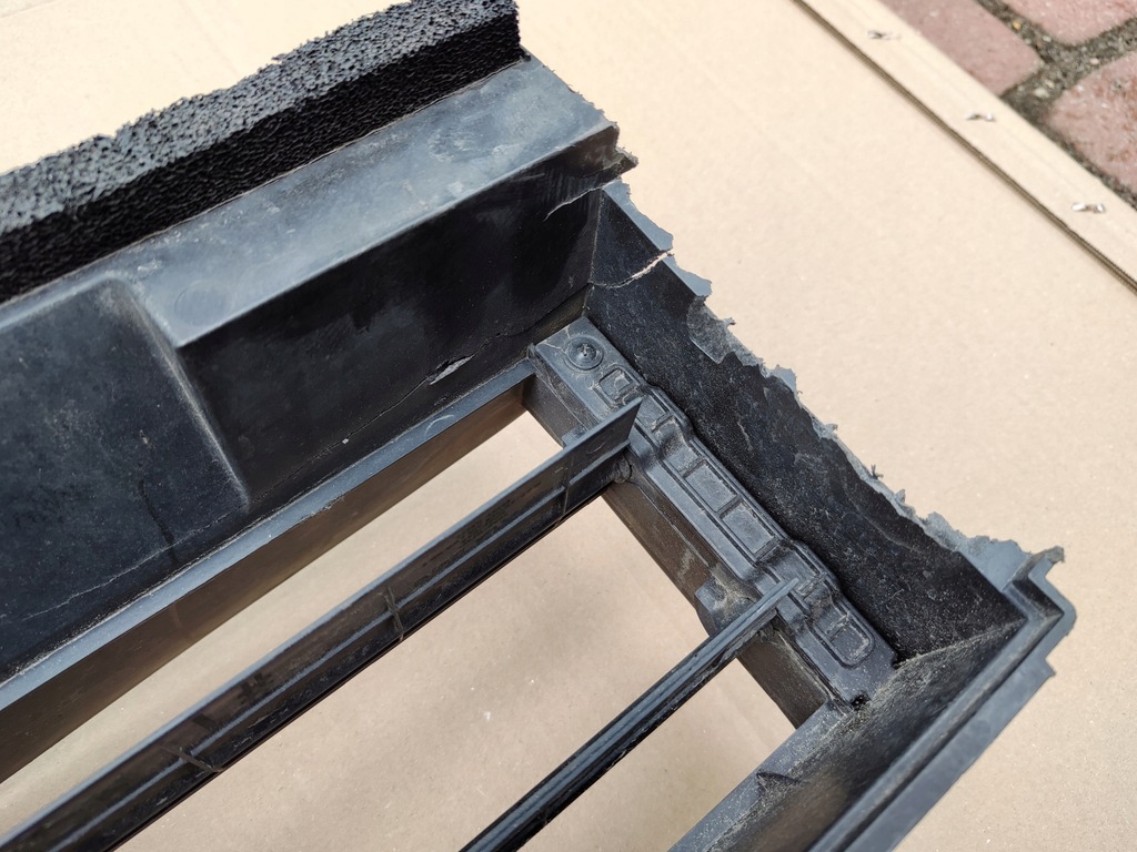 фото №8, Kia sportage v 5 повітропровід повітря шторка жалюзі