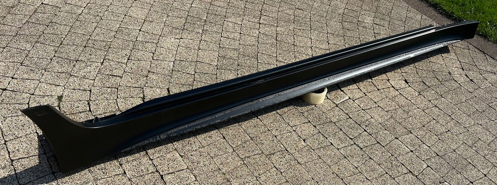 фото №7, Mercedes amg gt 290 порог молдинг порог правая идеальное состояние