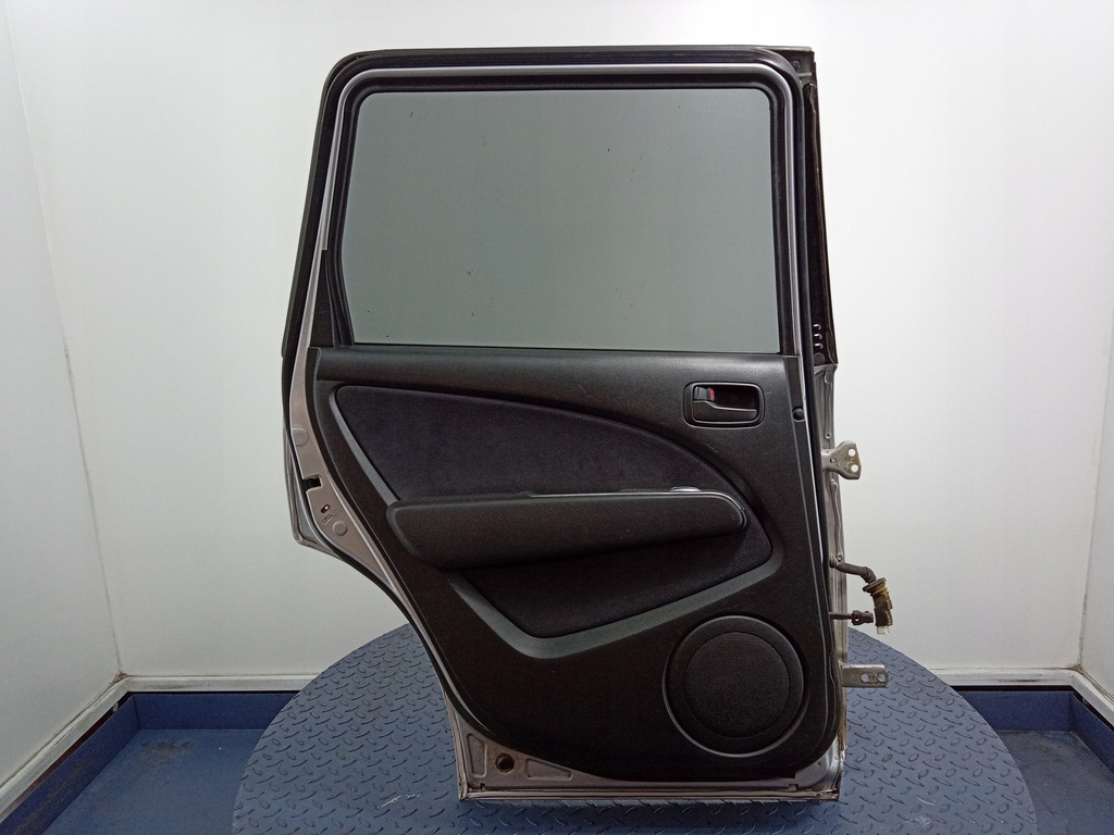 фото №8, Outlander i 03- дверь задняя левая задние a31a