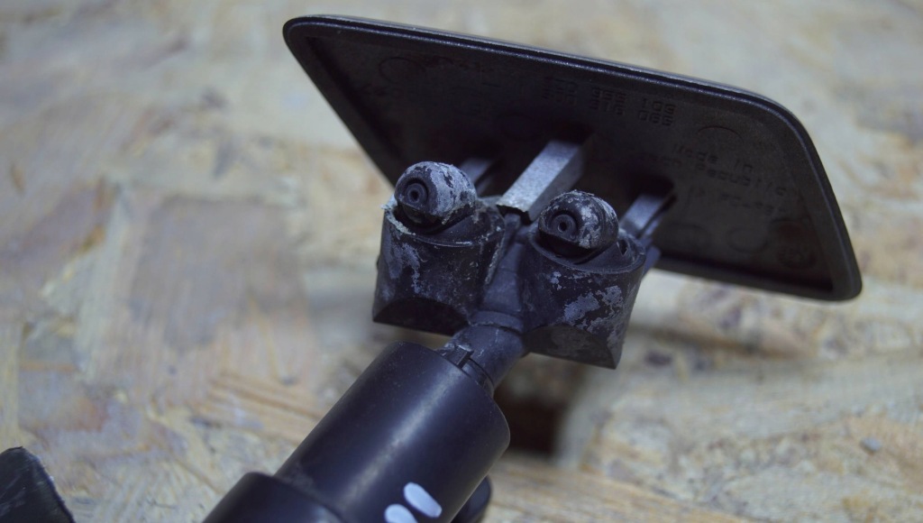 фото №11, Skoda octavia ii омыватель лампы левый ł189