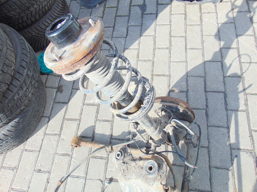 фото №7, Балка oś подвеска задняя подрамник suzuki liana 2wd hb хэтчбек тормозные барабаны abs eu