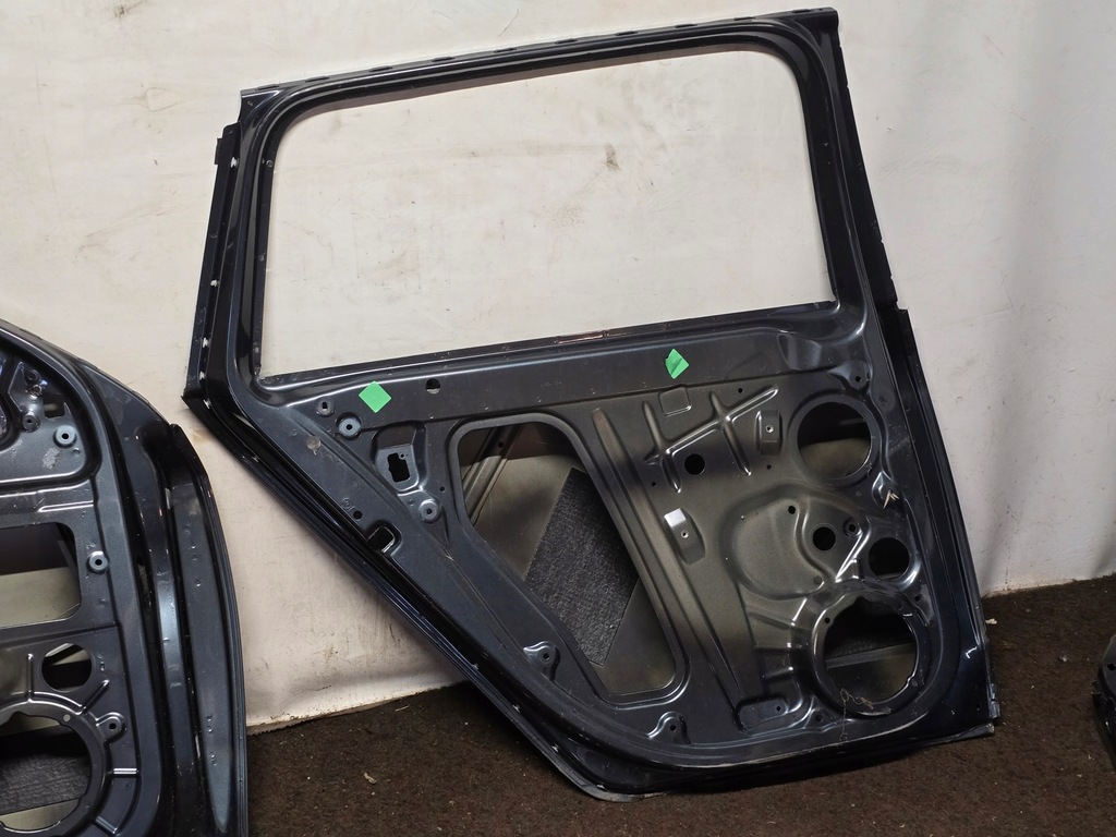 фото №10, Двері ліва задня skoda octawia iii kombi 5e9