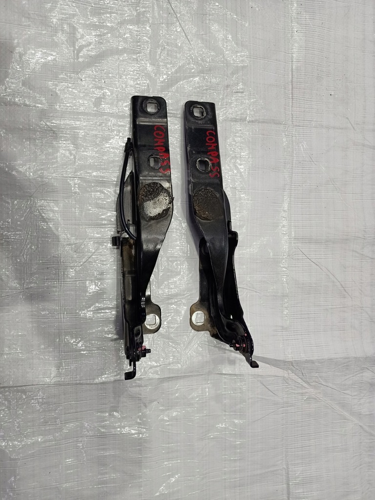 фото №1, Jeep compass петля капот