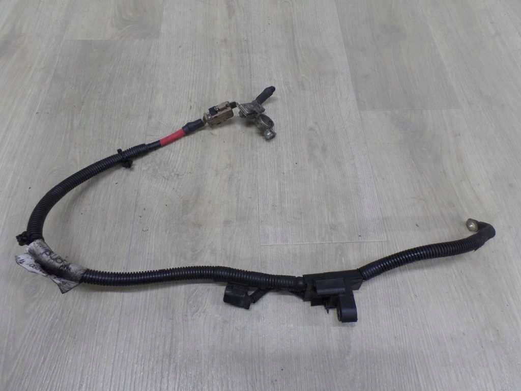 Купить Volvo ford 2.0 d шланг плюсовой клемма 8g9t-14a280