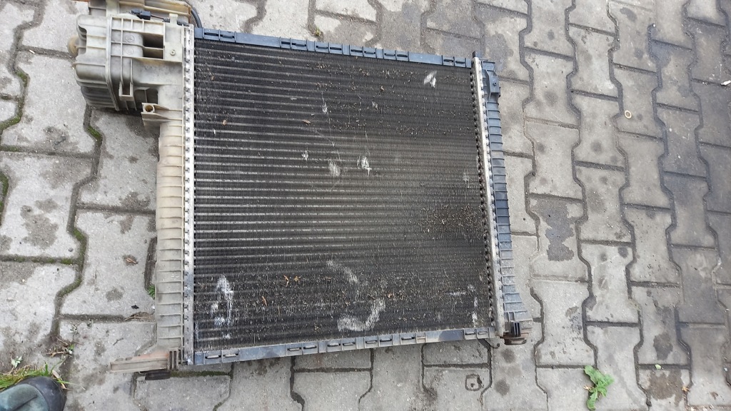 Радіатор води mercedes benz vito 00r Недорого