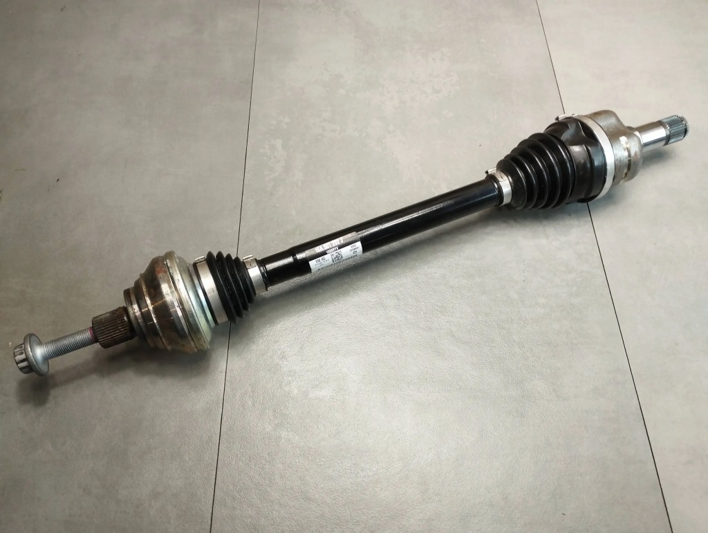 фото №1, Audi q4 e-tron приводной вал левая задняя 1ea501203j