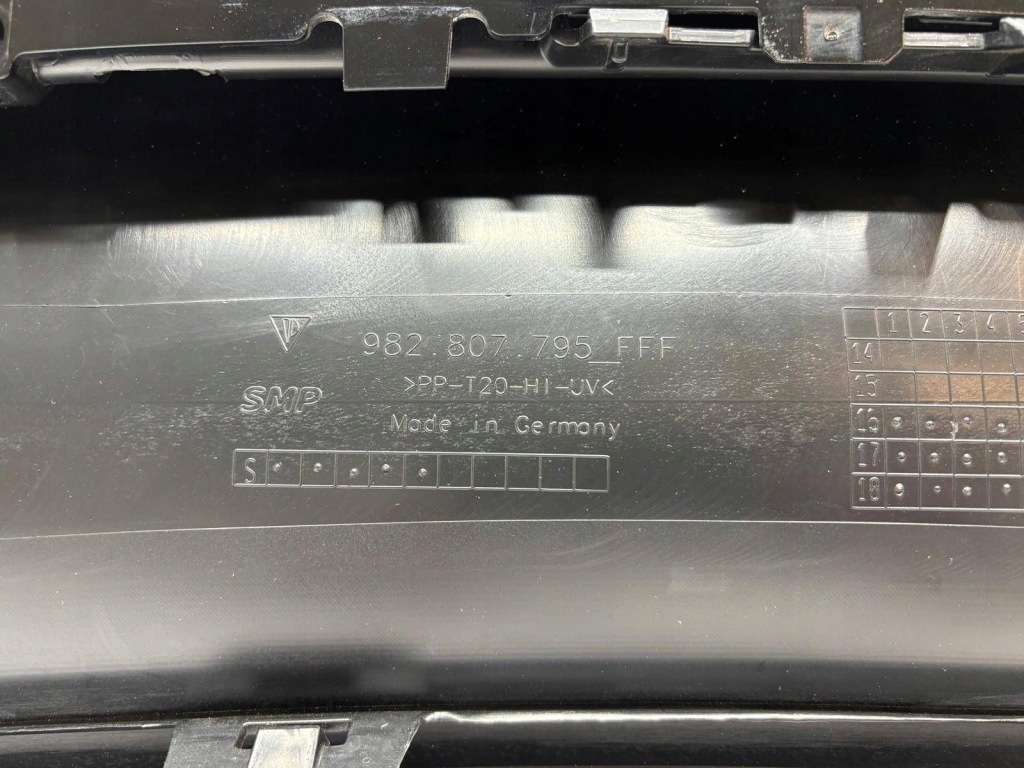 Porsche 982 boxter spider 982 gt4 нижній панель спойлер задні задній 982807795f Оригінал