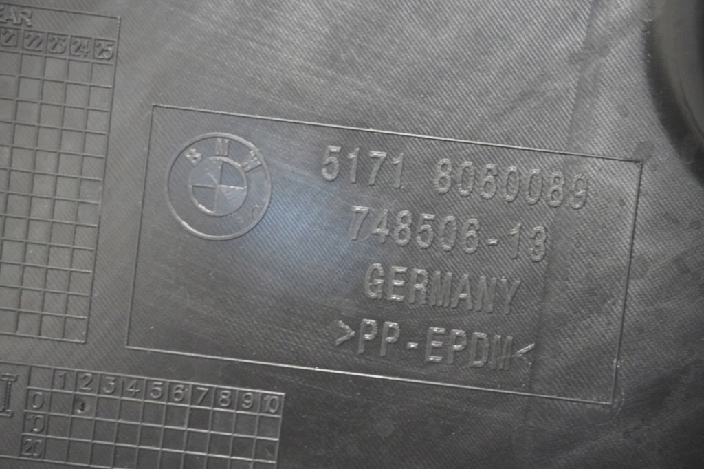 Подкрылок передние bmw m8 f91 f92 f93 8060089 8079991 8060087 Киев