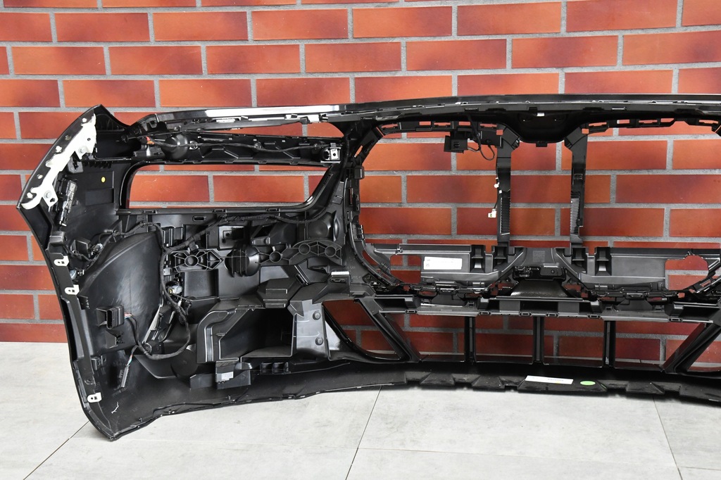 фото №13, Бампер перед передний bmw 7 g70 m-pakiet 475 black sapphire