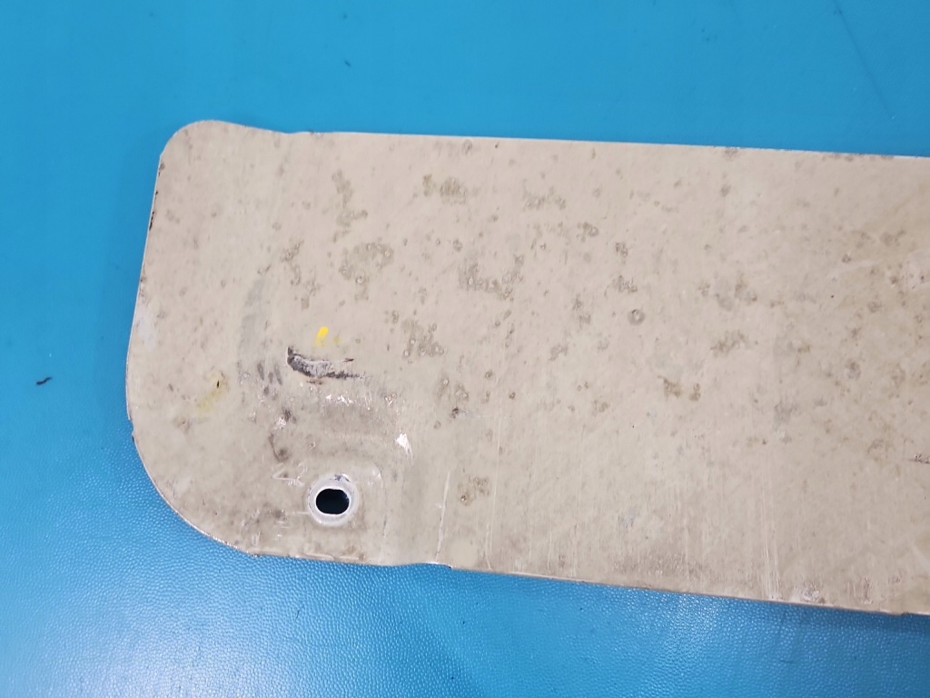 Накладка - hyundai elantra vii 20- 1.6 16v Недорого