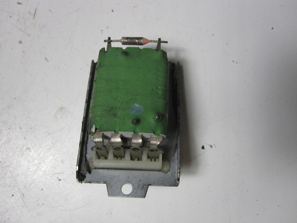 фото №7, Резистор вентилятор резистор vw polo iii 1.4 99r