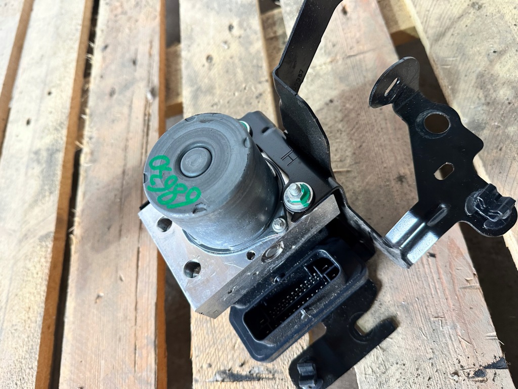 Насос abs renault arkana 1.6 etech 0265295406 Недорого