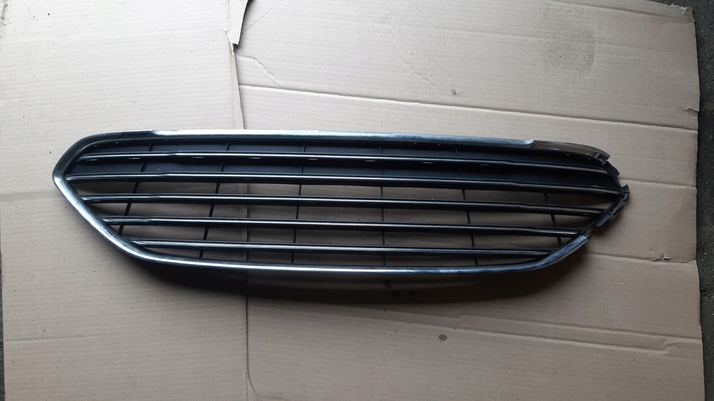 фото №1, Решітка w бампер fiesta mk 7 lift