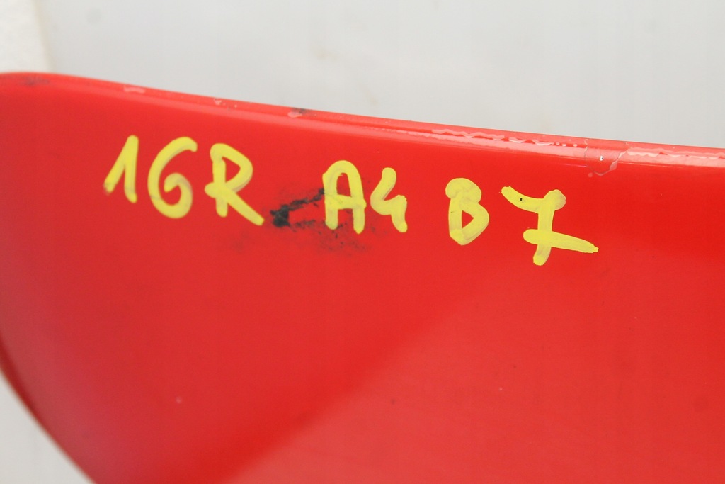 фото №12, Спойлер спойлер audi a4 b7 kombi 2006 ly3j