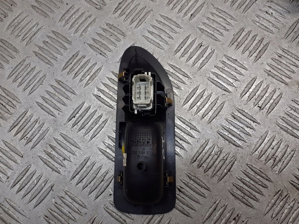 фото №2, Панель керування скло правий задня renault laguna ii