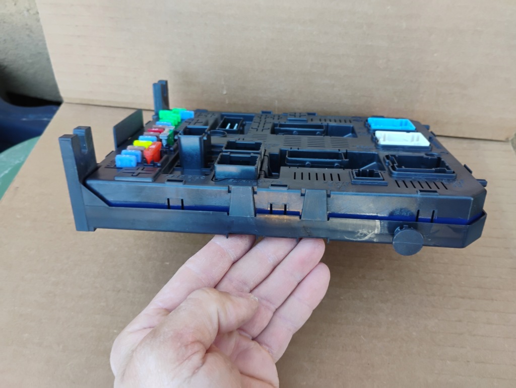 Citroen peugeot модуль bsi 981218948002 161 tyś km оригинал оригинальный номер Доставка