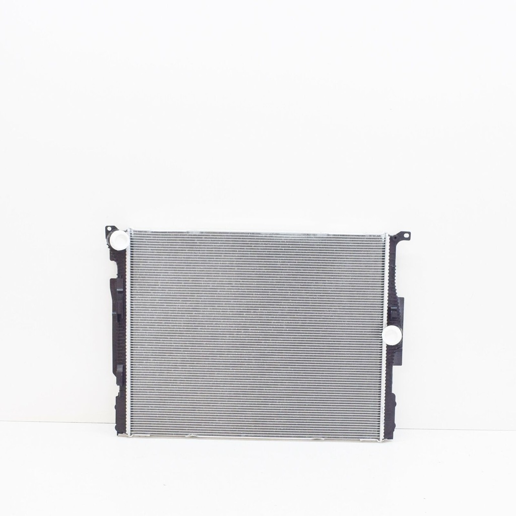 фото №1, Bmw 1 f21 cooling радиатор 17118482624
