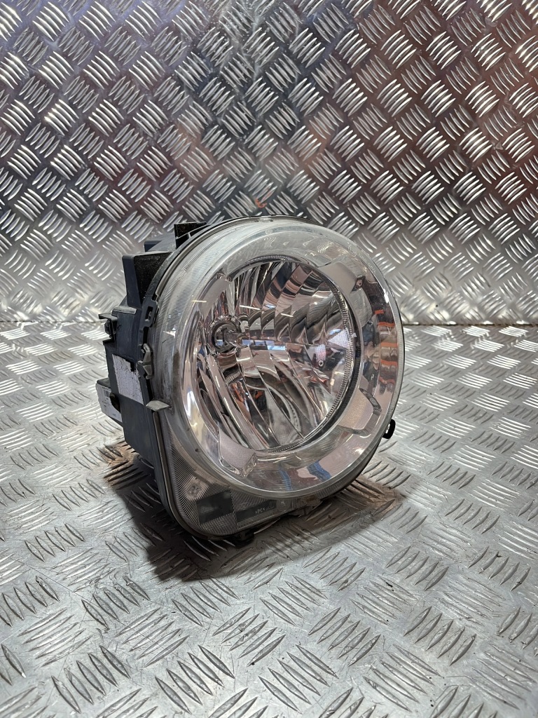 Купити Лампа фара правий перед uk jeep renegade 14- 519597970