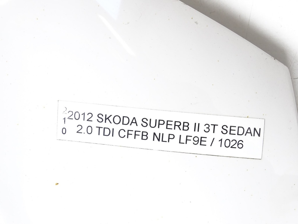 Капот крышка двигателя skoda superb 2 3t lf9e 1026 в Украине