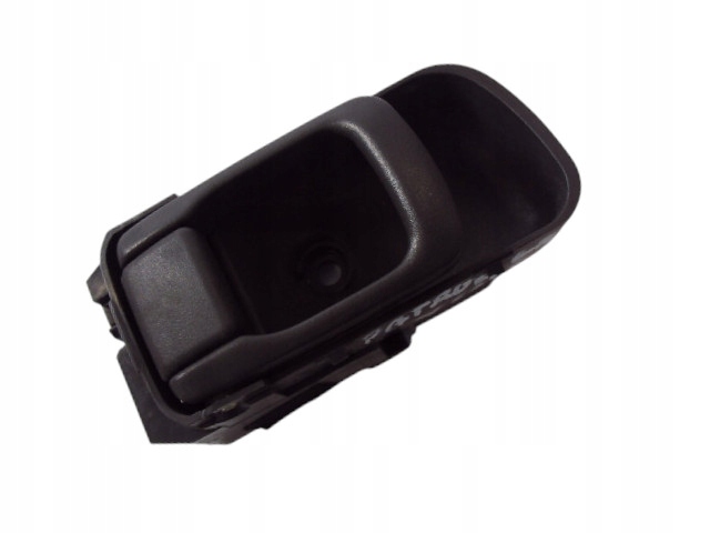 фото №1, Ручка внутренняя правый перед nissan patrol gr y61