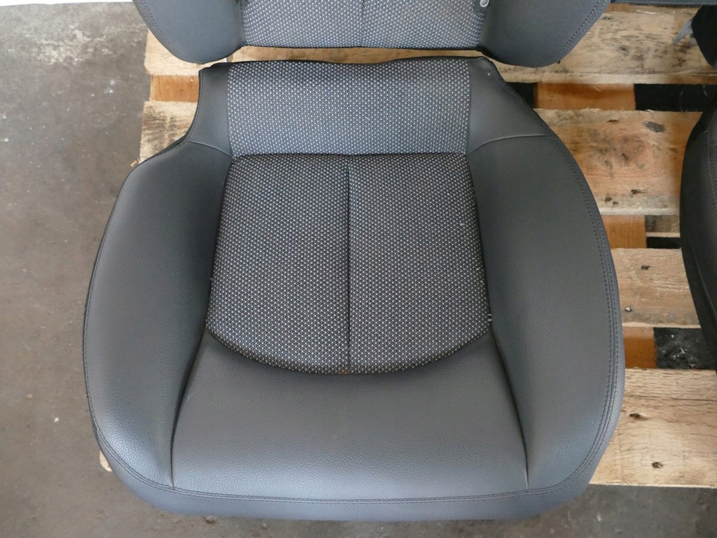 фото №6, Mercedes clk a209 w209 cabrio заднее сиденье сиденье сиденья задняя