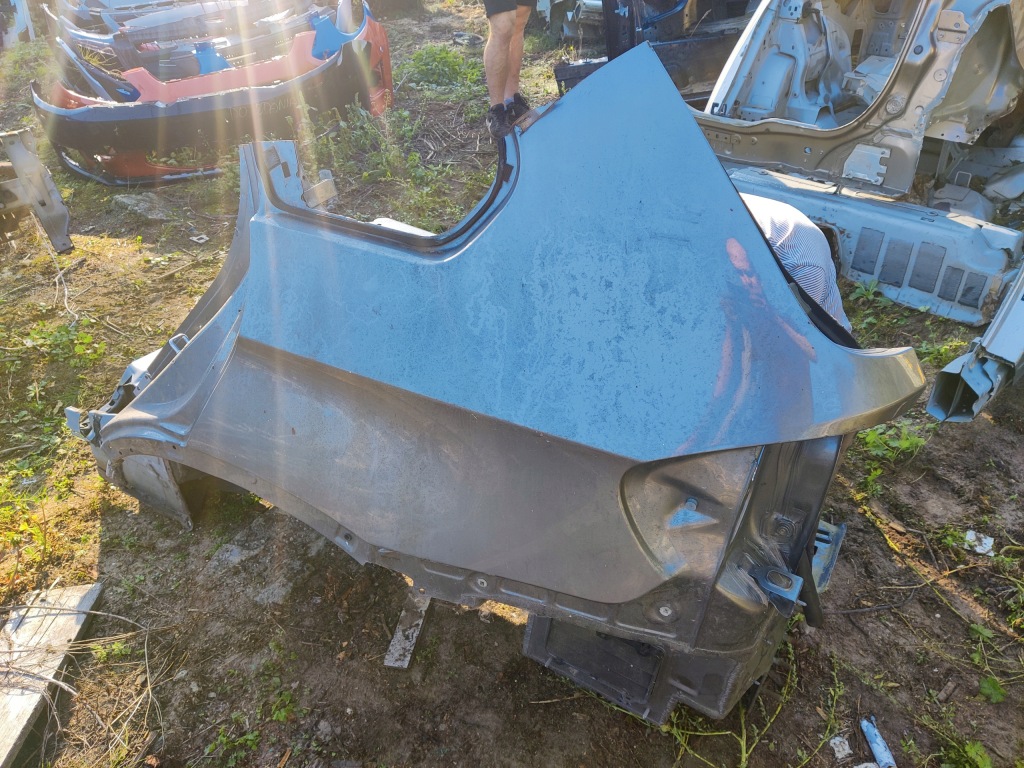 фото №1, Bmw e70 x5 06-14 четверть левый задняя крыло задний левый