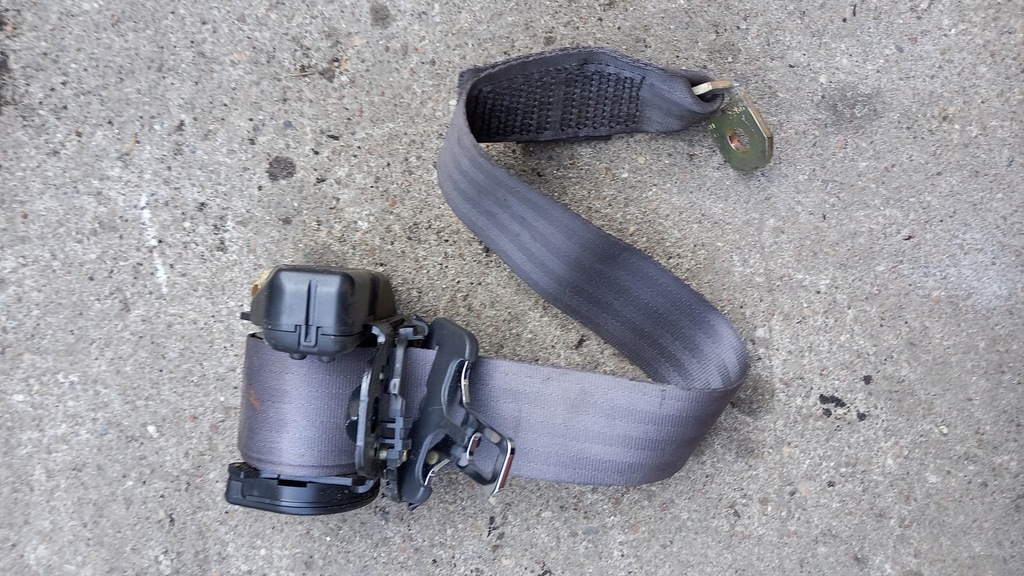 фото №1, Pas безпеки середній задня volvo s40 30897132