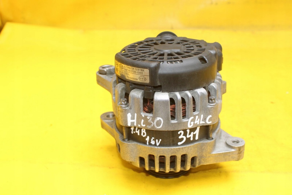 Генератор hyundai i30 kia 1.4 b 16 v g4lc 37300-03805 Недорого