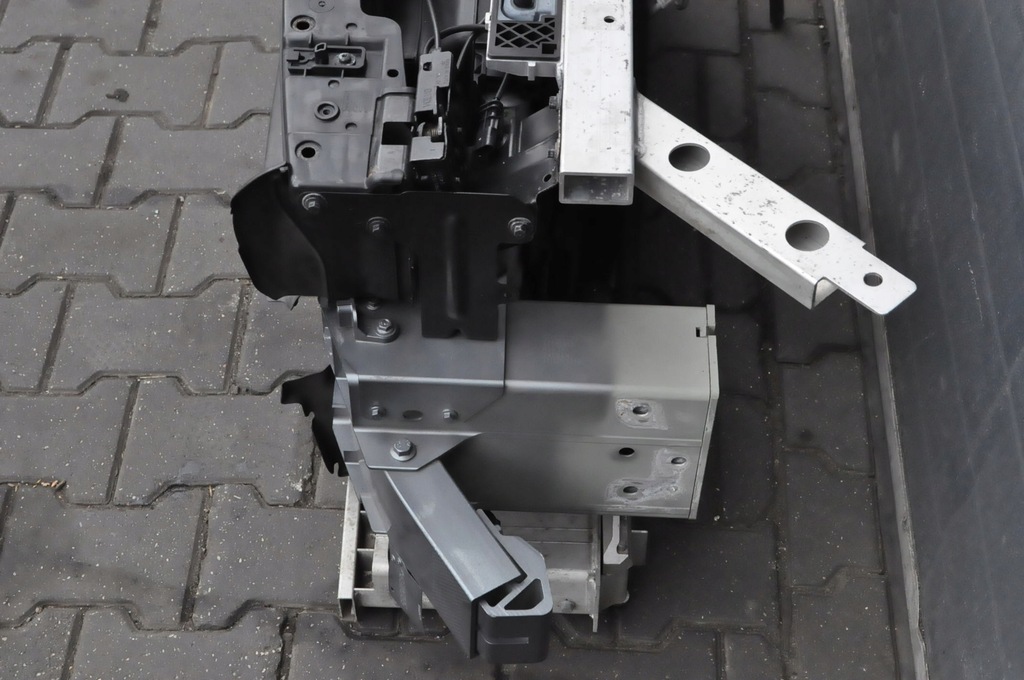 фото №5, Volvo s90 s90 2.0 t4 t5 t6 t8 d3 d4 d5 pas перед передний комплект chłodnnic