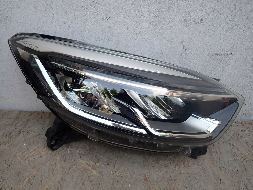 фото №1, Лампа правая фара правый full led renault captur j5 lift 17- 260101671r