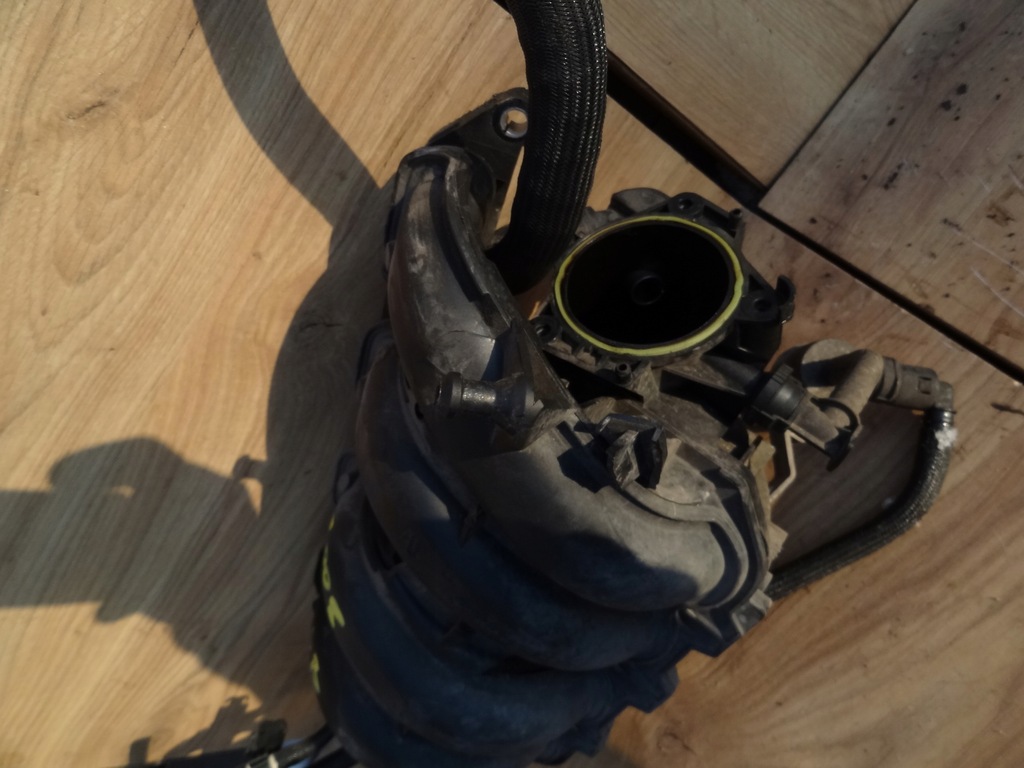 фото №3, Peugeot 2008 2014 1,6 vti коллектор всасывающий оригинал