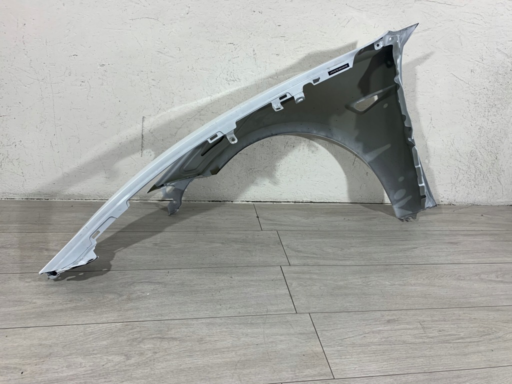 Крило правий перед tesla model 3 3 17- Недорого