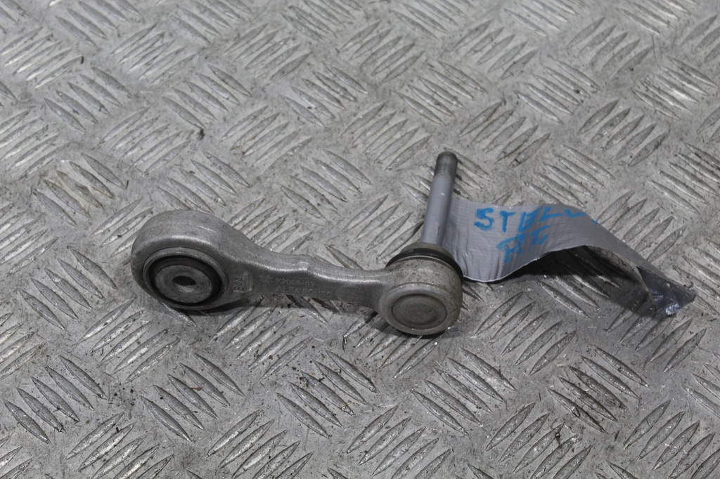 фото №1, Рычаг правый задняя stelvio
