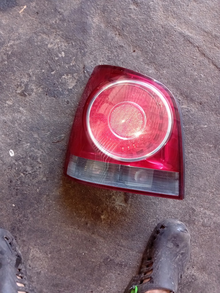 фото №1, Лампа задняя левая vw polo 9n3