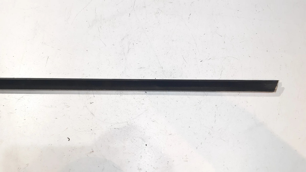 фото №5, Volvo xc70 2011 уплотнители окон