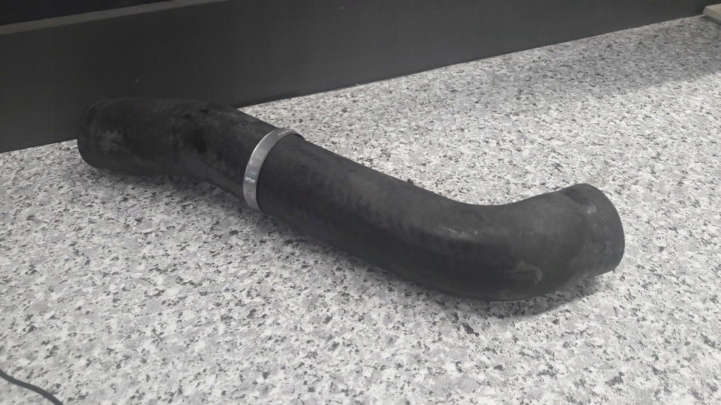 9015011182 пабтрубок  шланг труба воды mercedes sprinter 2.9 tdi Цена