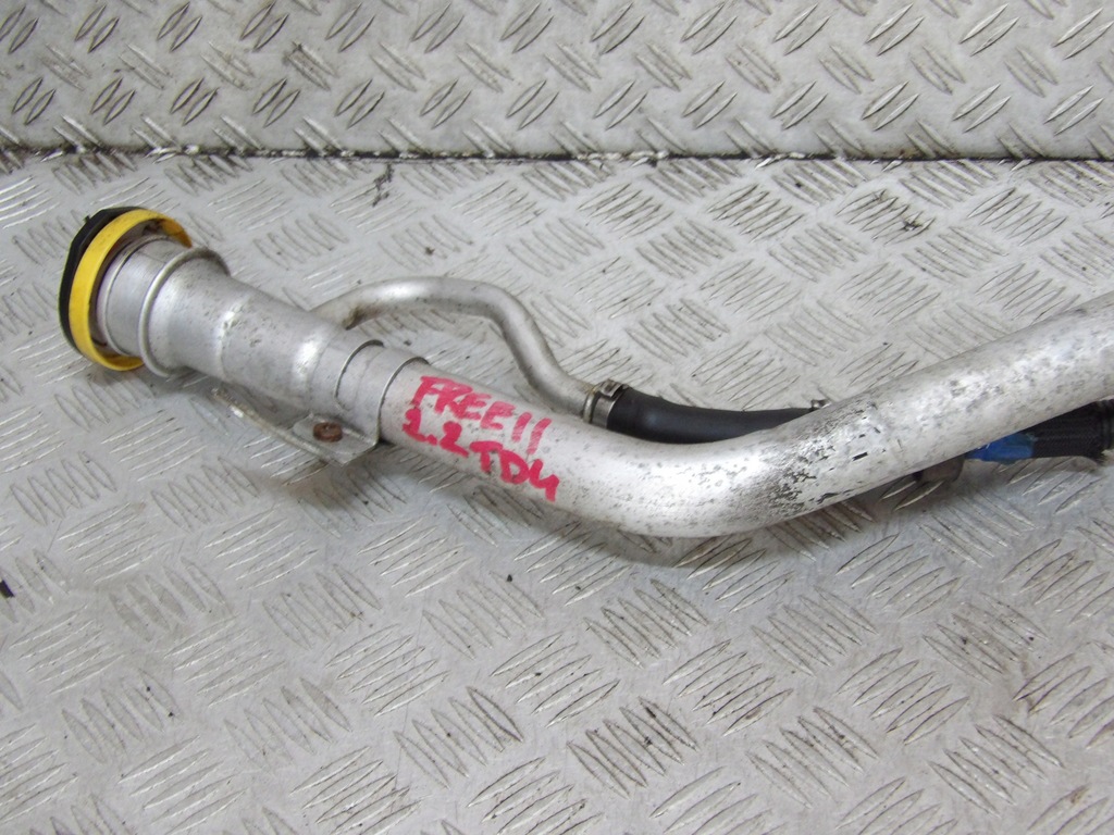 фото №2, Land rover freelander ii 2.2 td4 заливная горловина топлива труба