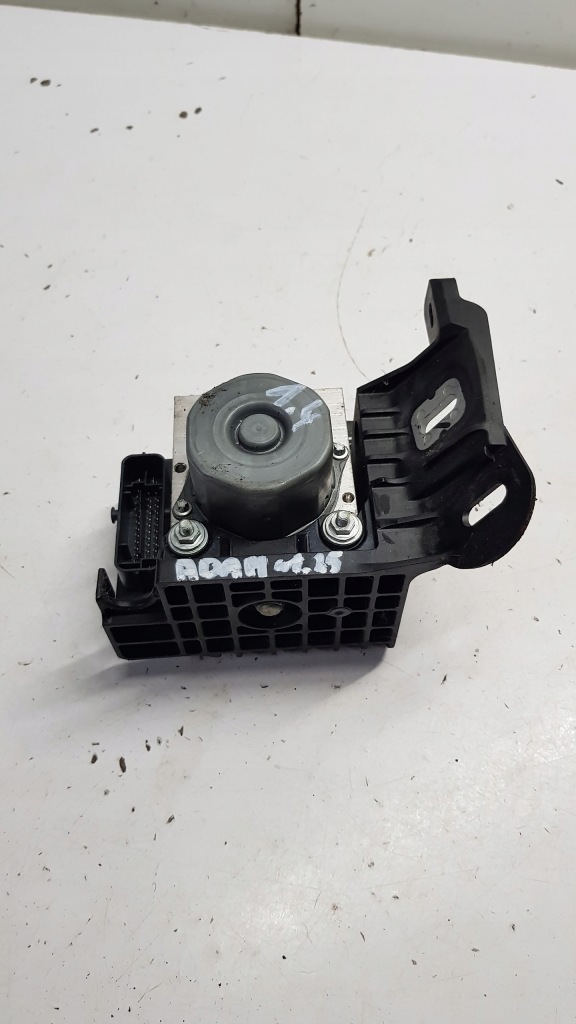 Купить Насос abs opel adam 1.4 13473390