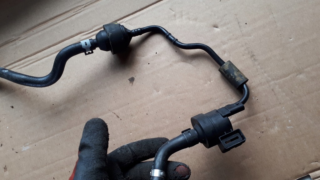 фото №10, A5 8w клапан вакуумa 06h906517q a4 b9 8w