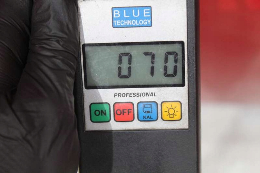 Капот крышка двигателя czerwona honda civic 8 viii 06-11 с Разборки