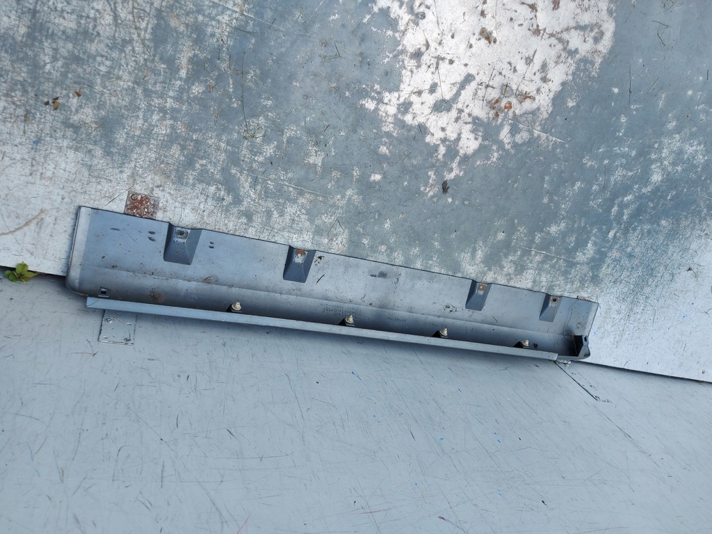 фото №7, Suzuki jimny 3 iii молдинг порог порог левый накладка